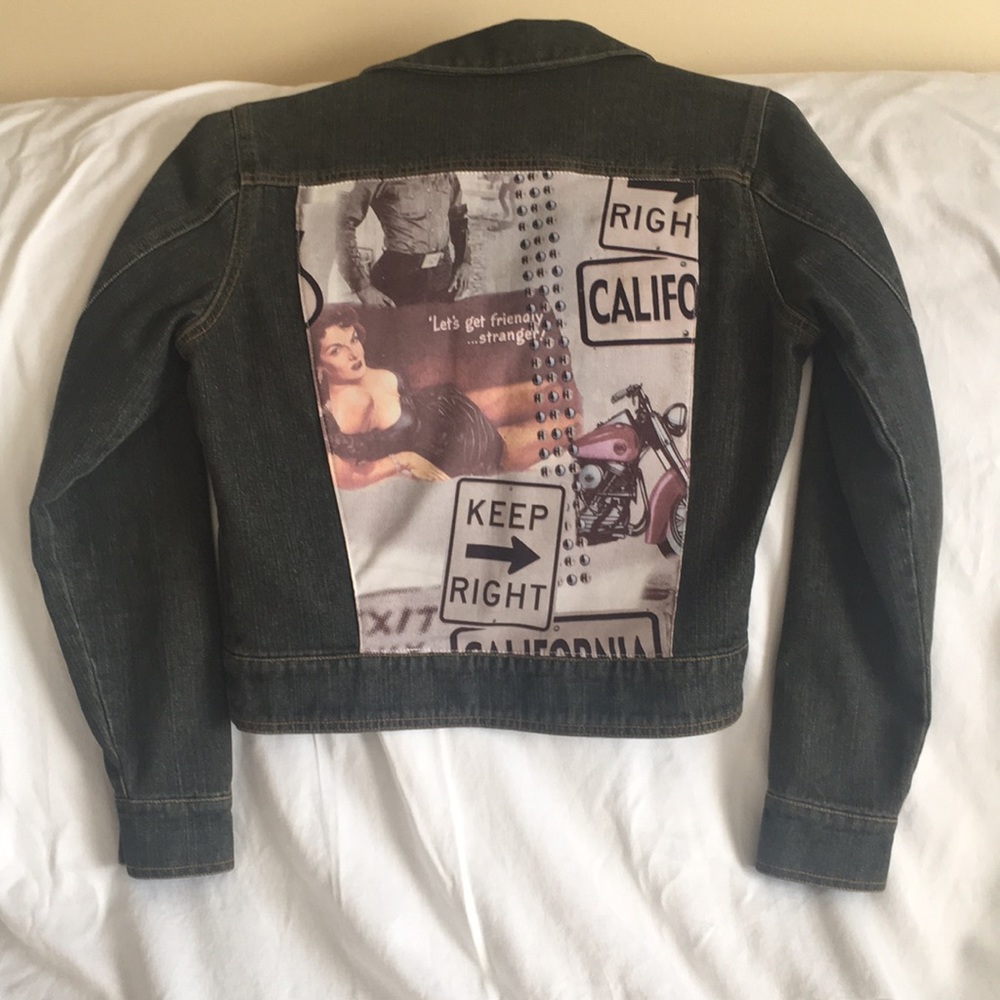 Clio Denim Jean Jacket Size 4.